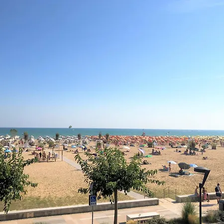 Dinky 225 * Bibione