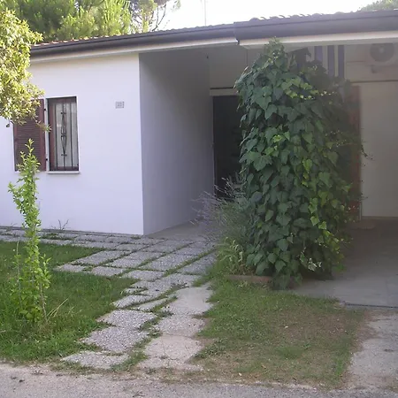 Dinky 225 Apartman Bibione
